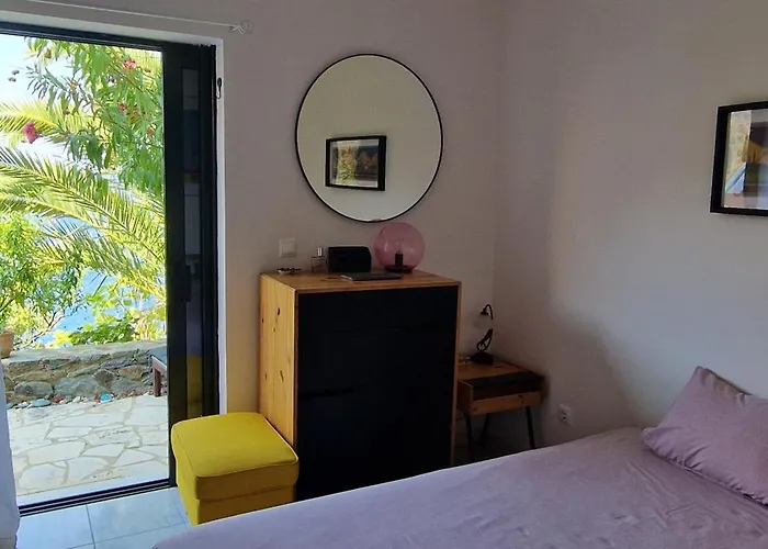 Maison Pera Melana, Entre Et Montagne Casa de Férias