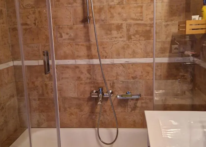 Ferienhaus Maison Pera Melana, Entre Et Montagne