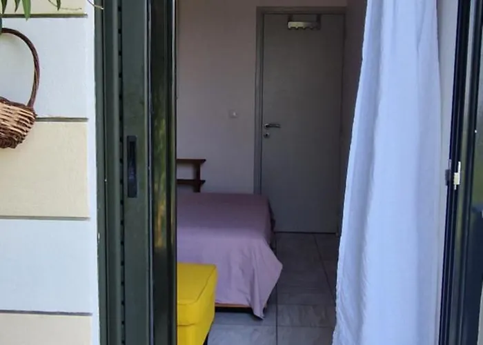 Casa de Férias Maison Pera Melana, Entre Et Montagne